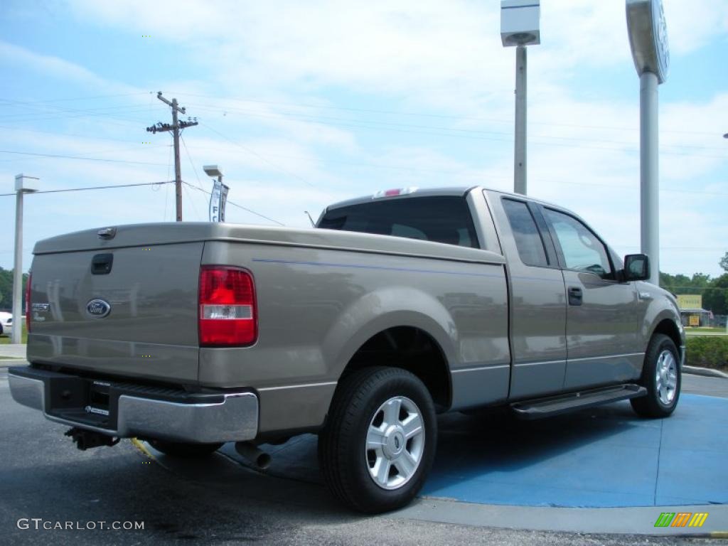 2004 F150 XLT SuperCab - Arizona Beige Metallic / Tan photo #5