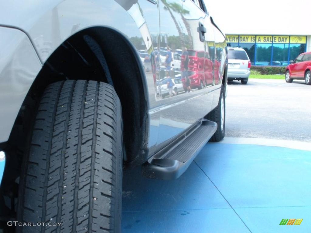 2004 F150 XLT SuperCab - Arizona Beige Metallic / Tan photo #11