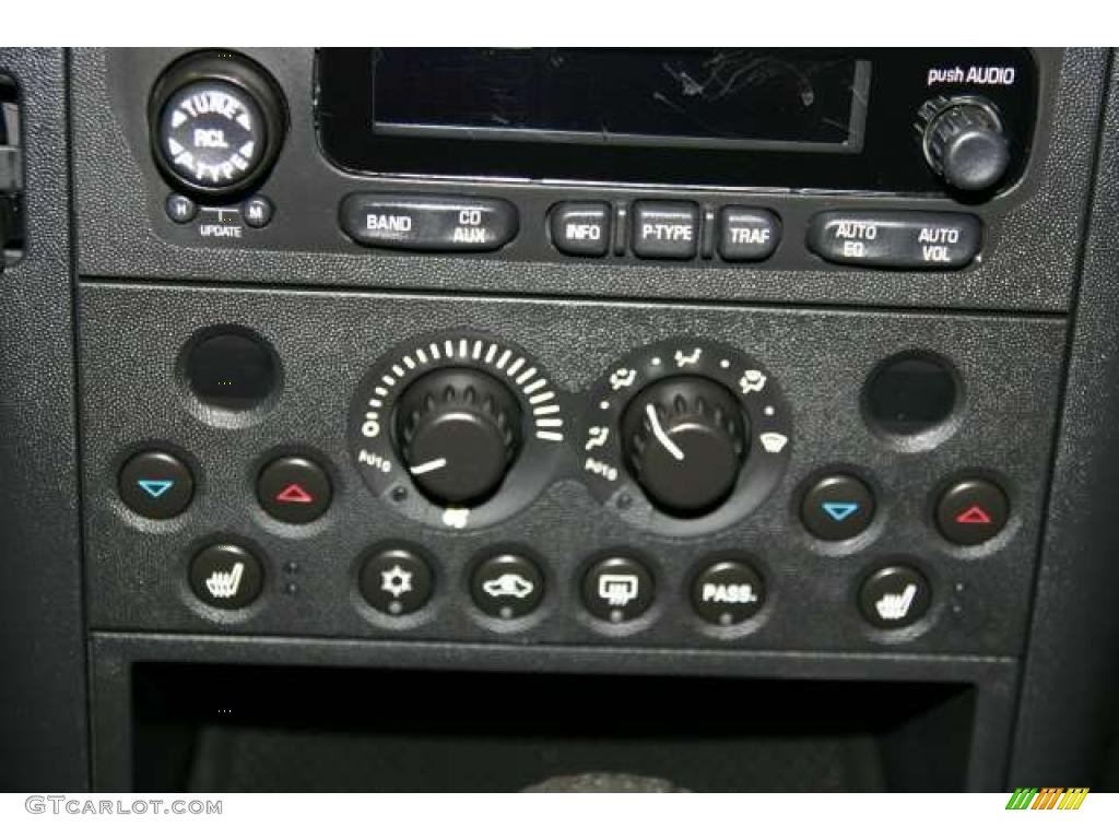 2005 Grand Prix GTP Sedan - Black / Ebony/Dark Pewter photo #12