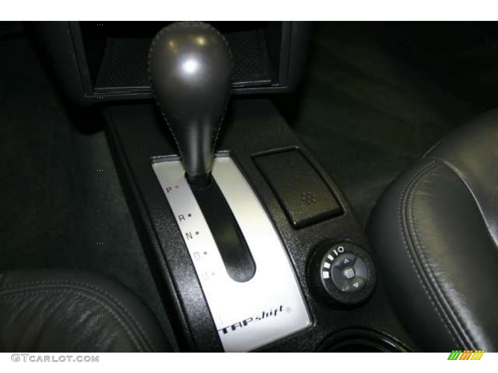 2005 Grand Prix GTP Sedan - Black / Ebony/Dark Pewter photo #13