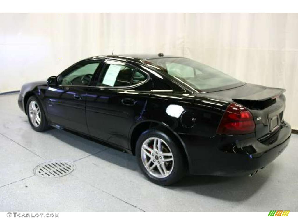 2005 Grand Prix GTP Sedan - Black / Ebony/Dark Pewter photo #20