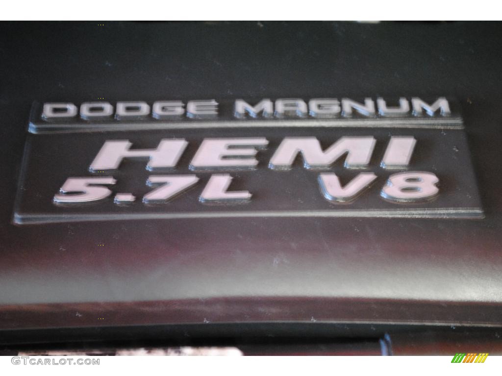 2004 Ram 1500 SLT Quad Cab - Flame Red / Dark Slate Gray photo #21