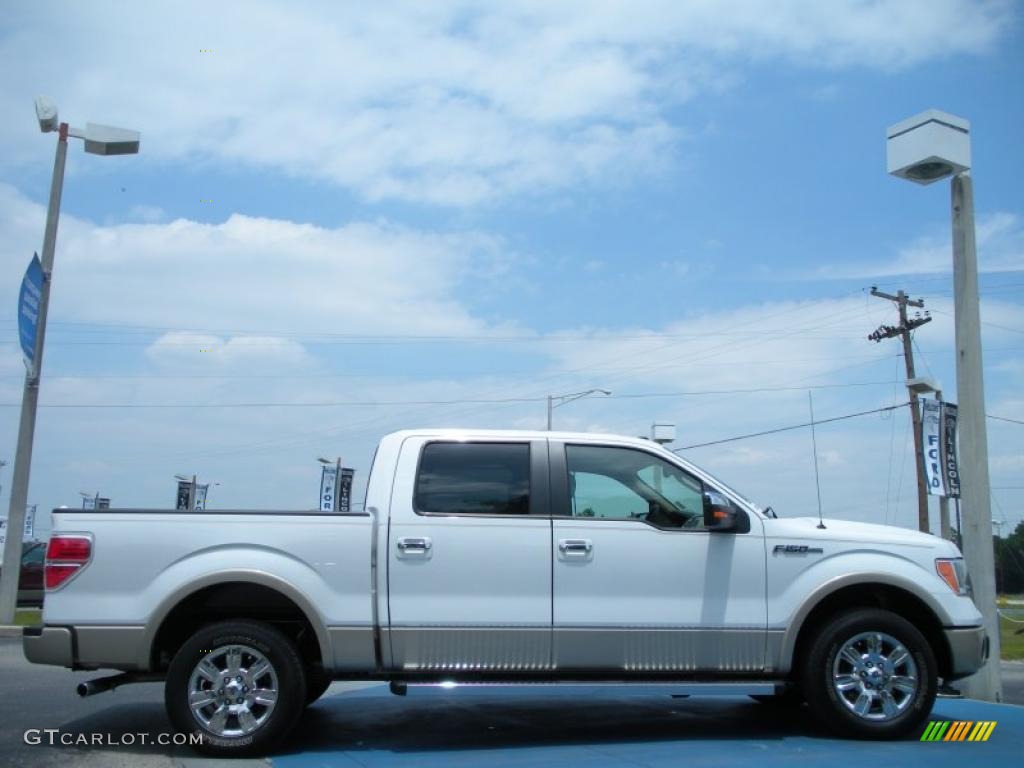 2010 F150 Lariat SuperCrew - Oxford White / Tan photo #6