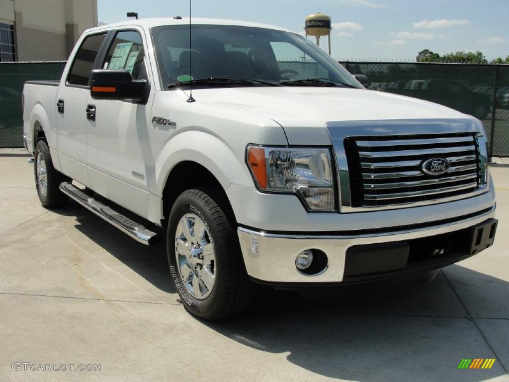2011 F150 XLT SuperCrew - Oxford White / Steel Gray photo #1