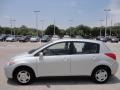 Brillant Silver - Versa 1.8 S Hatchback Photo No. 2