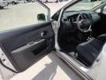 Brillant Silver - Versa 1.8 S Hatchback Photo No. 4