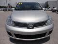 Brillant Silver - Versa 1.8 S Hatchback Photo No. 21