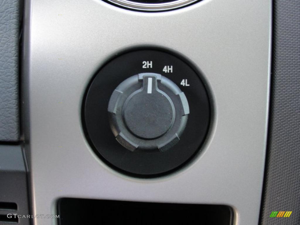 2011 Ford F150 XLT SuperCrew 4x4 Controls Photo #48995159
