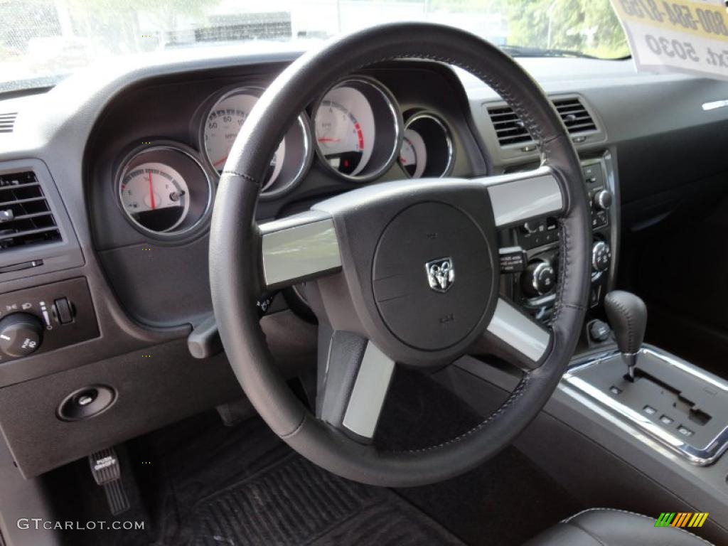 Dark Slate Gray Interior 2009 Dodge Challenger R/T Photo #48995868