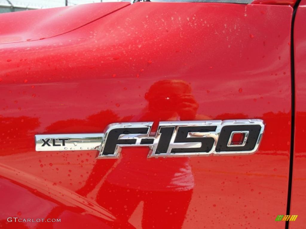 2011 F150 XLT SuperCrew 4x4 - Race Red / Steel Gray photo #13