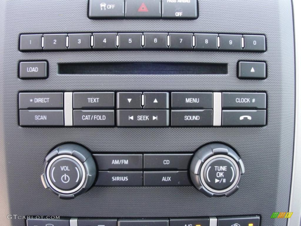 2011 Ford F150 XLT SuperCab Controls Photo #48998102