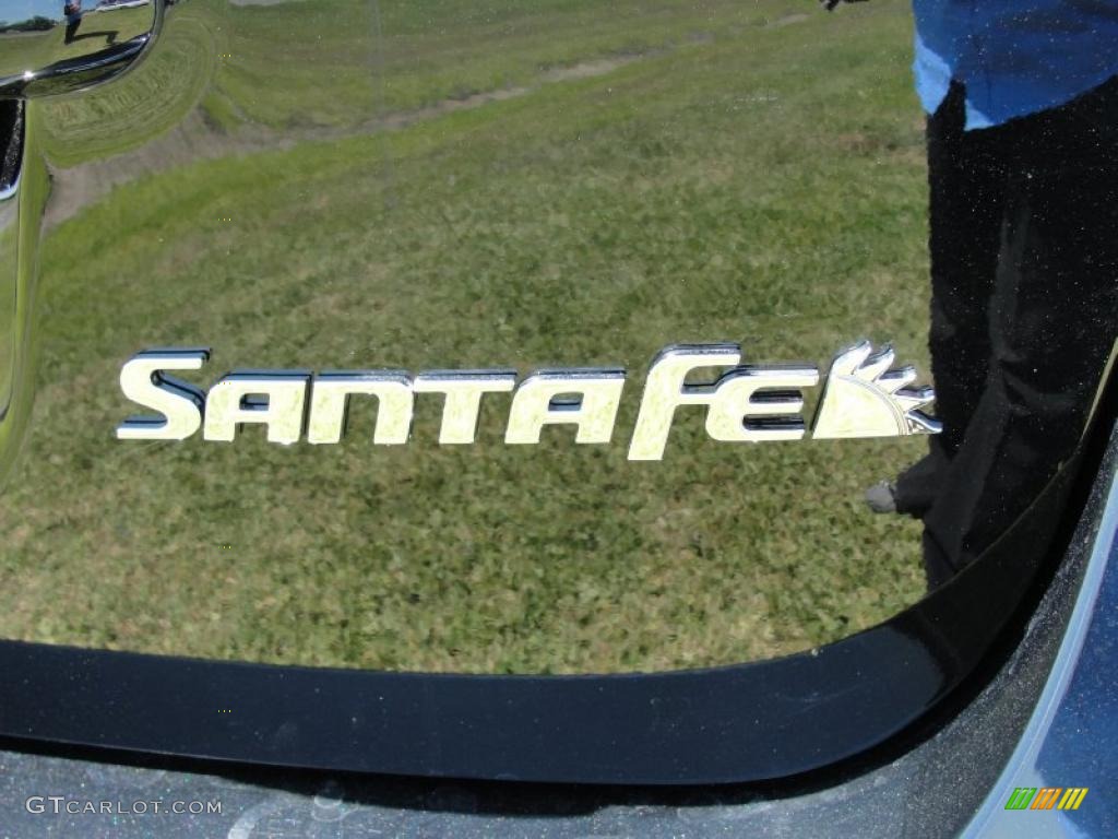 2011 Santa Fe SE - Phantom Black Metallic / Cocoa Black photo #15