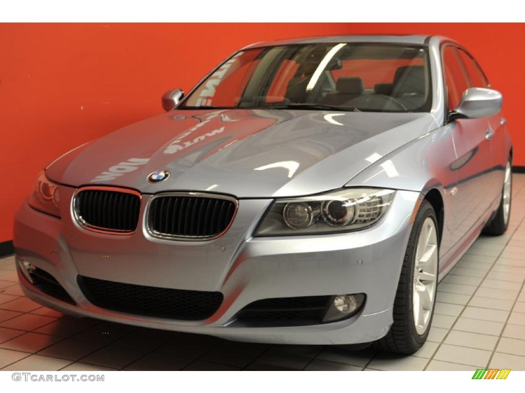 2010 3 Series 328i Sedan - Blue Water Metallic / Gray Dakota Leather photo #2