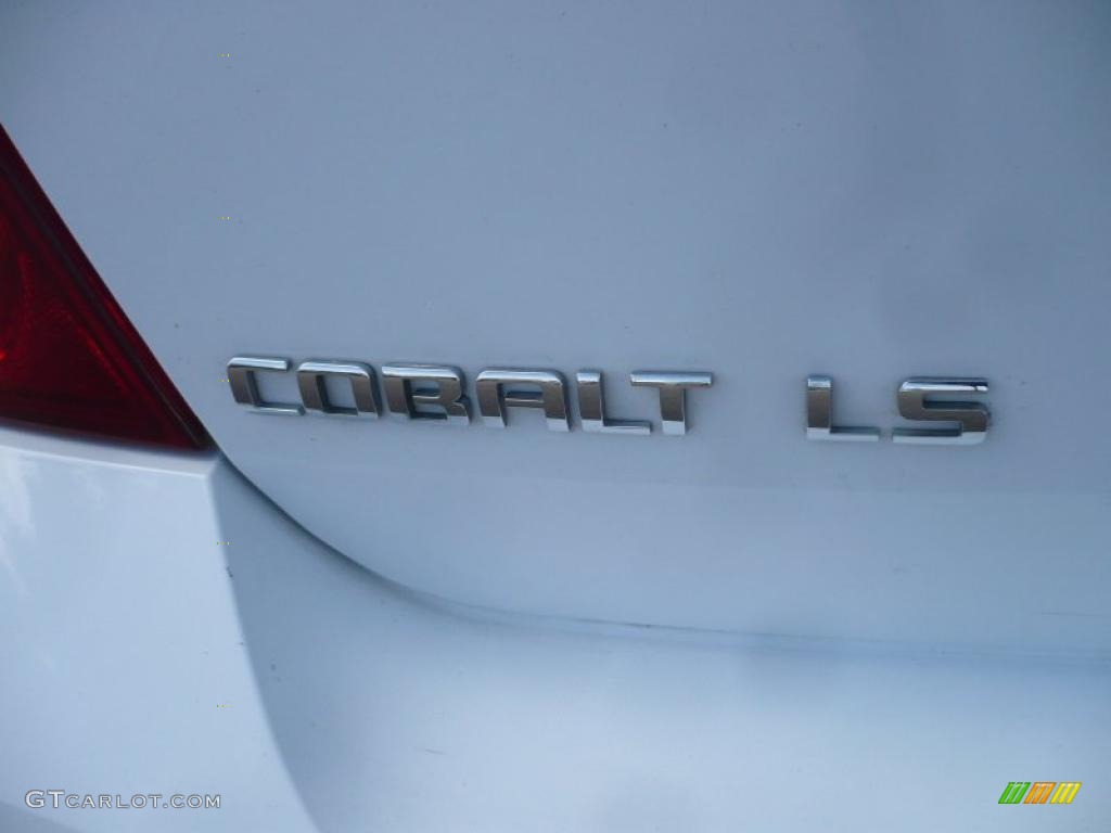 2007 Cobalt LS Sedan - Summit White / Gray photo #11