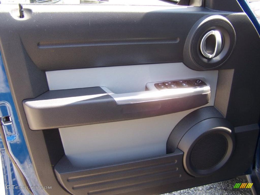 2010 Nitro SXT 4x4 - Deep Water Blue Pearl / Dark Slate Gray/Light Slate Gray photo #5