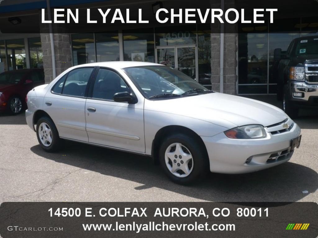 2004 Cavalier Sedan - Ultra Silver Metallic / Graphite photo #1