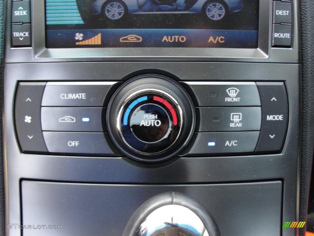 2011 Hyundai Genesis Coupe 3.8 Controls Photo #49002200