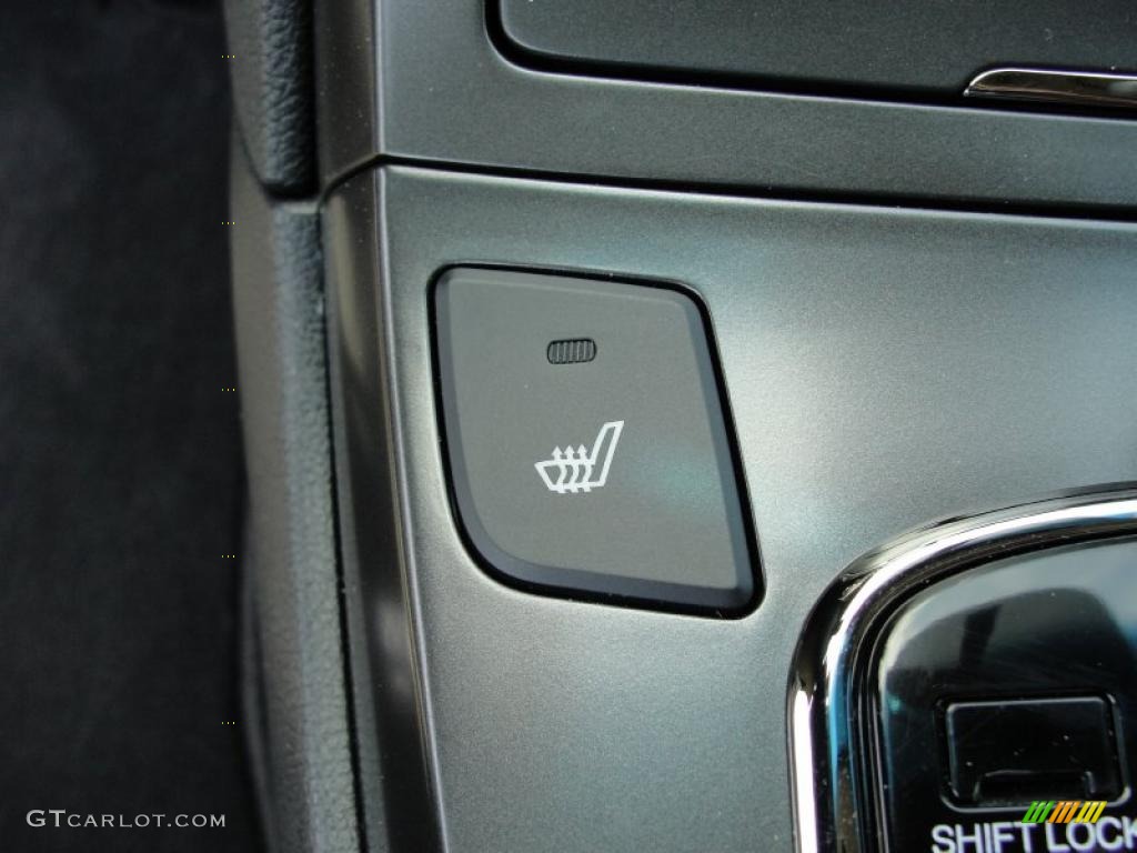 2011 Hyundai Genesis Coupe 3.8 Controls Photo #49002230