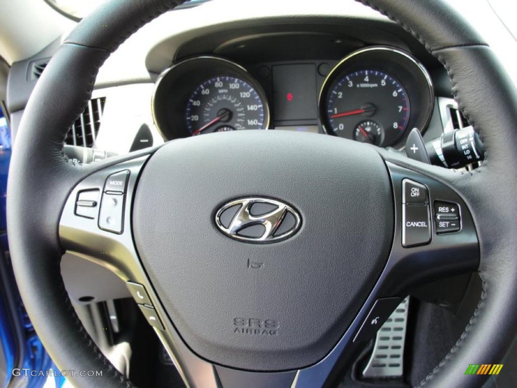 2011 Hyundai Genesis Coupe 3.8 Steering Wheel Photos
