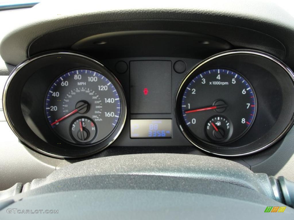 2011 Hyundai Genesis Coupe 3.8 Gauges Photos