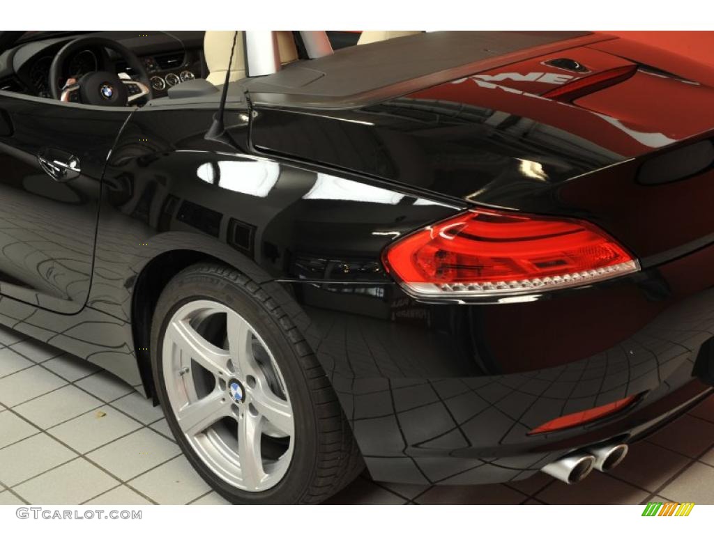 2011 Z4 sDrive30i Roadster - Jet Black / Beige photo #21