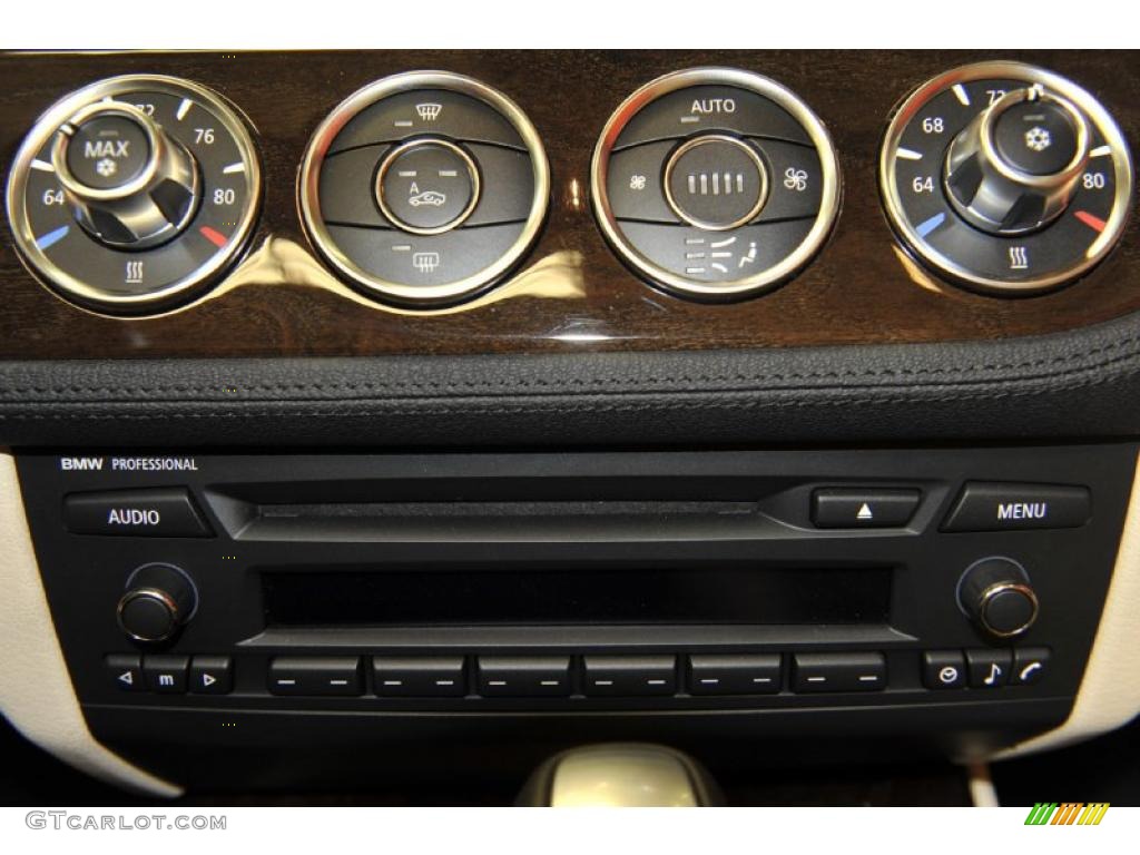 2011 Z4 sDrive30i Roadster - Jet Black / Beige photo #32