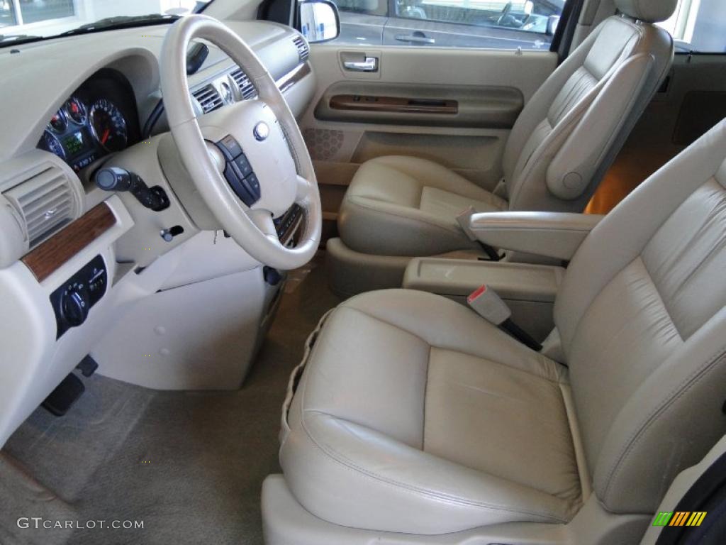 Pebble Beige Interior 2005 Ford Freestar Limited Photo #49003622