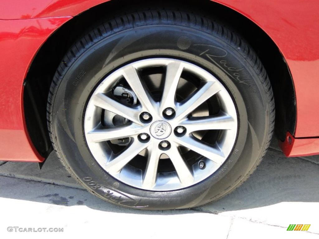 2010 Toyota Camry Hybrid Wheel Photos