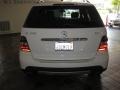 Arctic White - ML 350 4Matic Photo No. 4