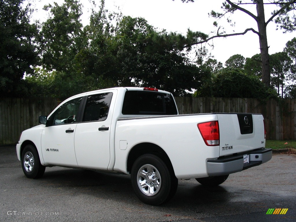 2007 Titan Crew Cab - White / Steel Gray photo #5