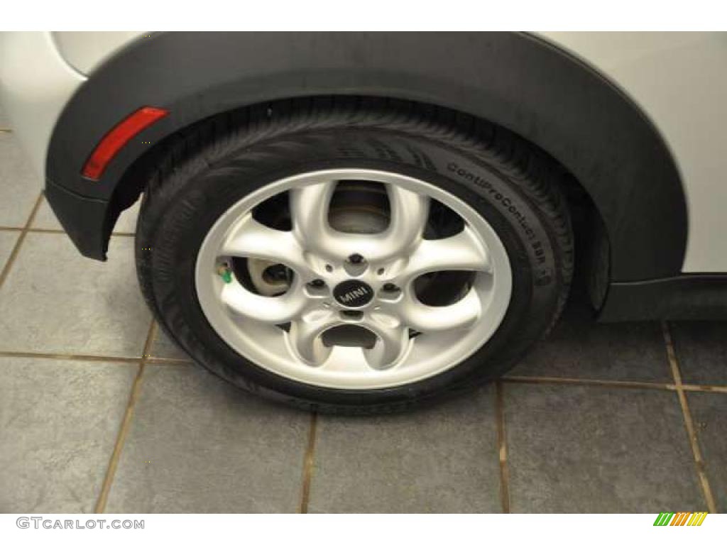 2011 Cooper Convertible - White Silver Metallic / Carbon Black photo #31