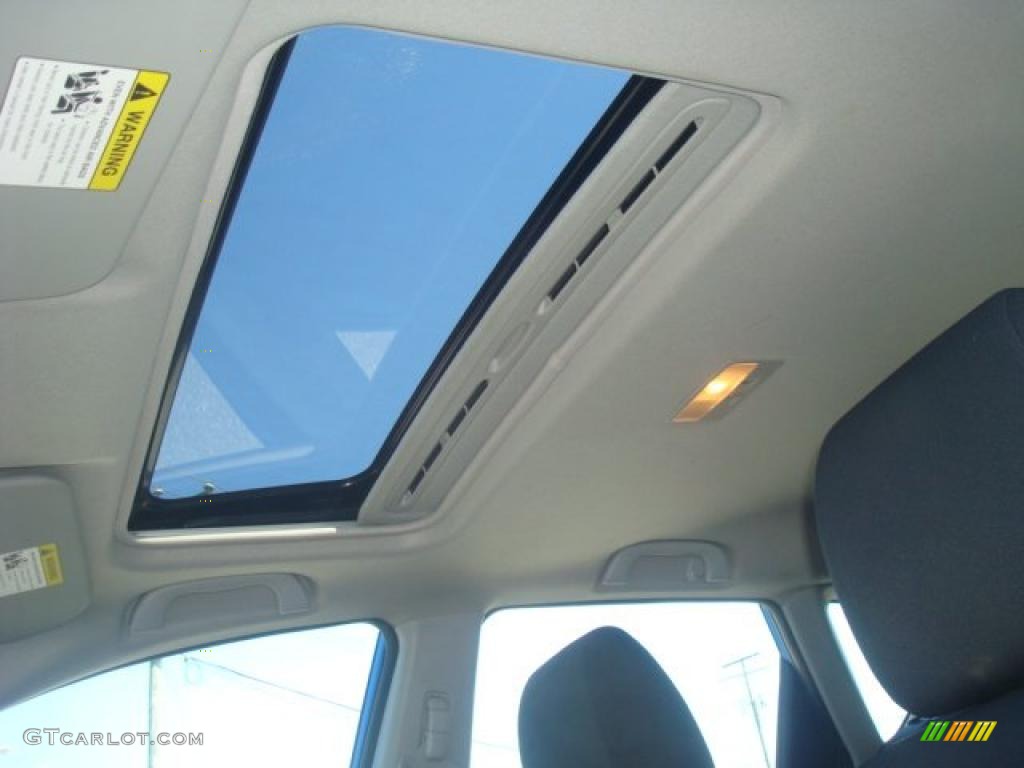 2006 Mazda MAZDA3 s Touring Hatchback Sunroof Photos