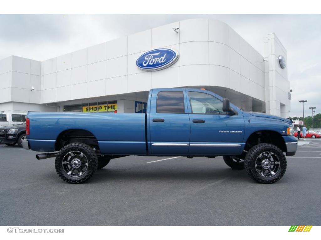 2005 Ram 3500 Laramie Quad Cab 4x4 - Atlantic Blue Pearl / Dark Slate Gray photo #2