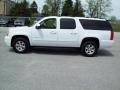 2010 Summit White GMC Yukon XL SLT 4x4  photo #13