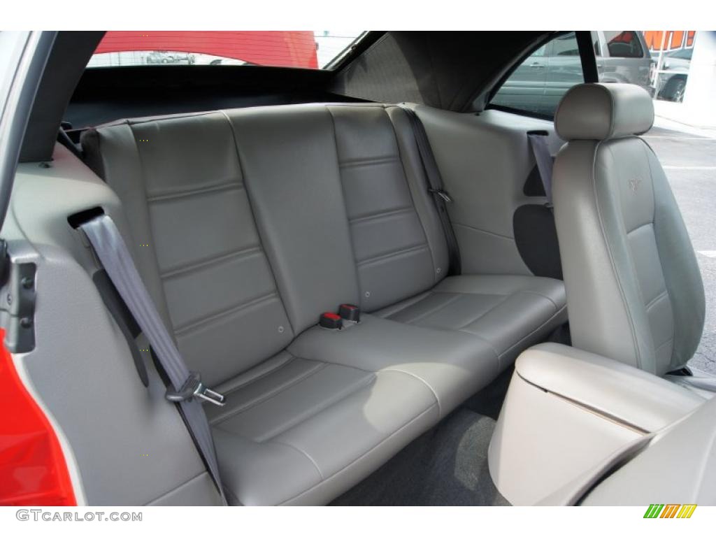 Medium Graphite Interior 2004 Ford Mustang V6 Convertible Photo #49015220