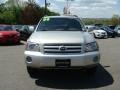 2004 Millenium Silver Metallic Toyota Highlander V6 4WD  photo #2