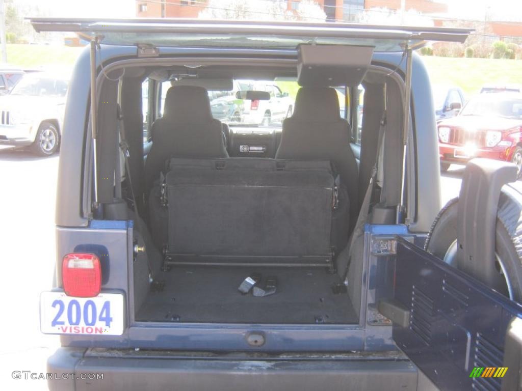 2004 Wrangler X 4x4 - Patriot Blue Pearl / Dark Slate Gray photo #6