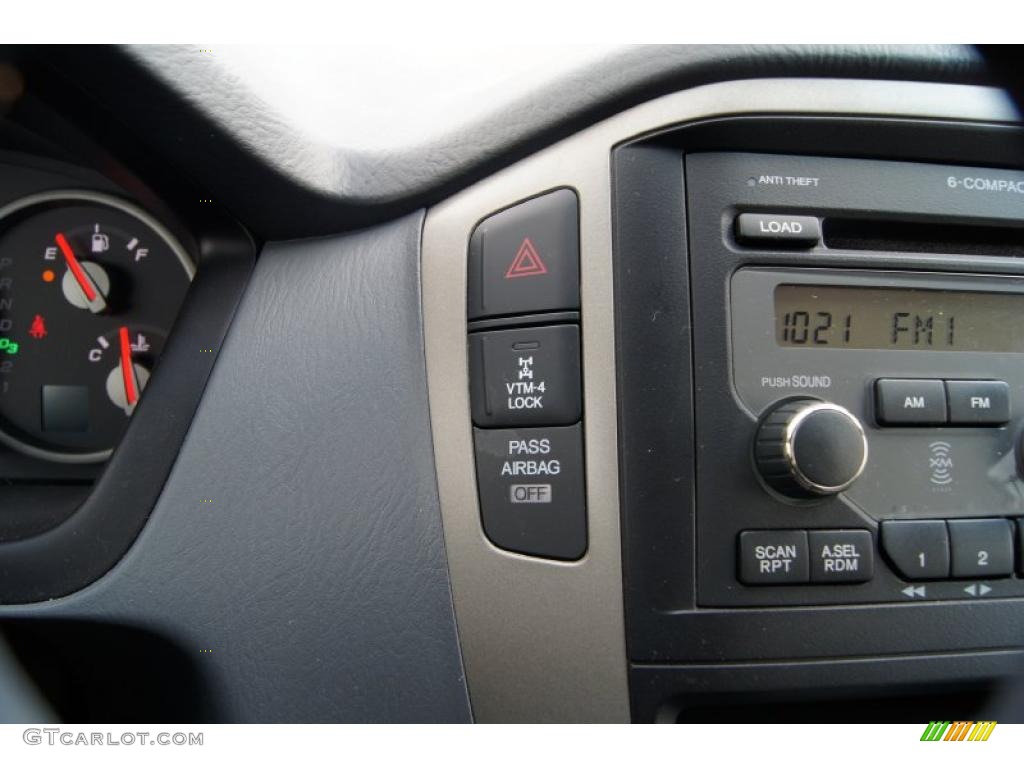 2007 Pilot EX 4WD - Nimbus Gray Metallic / Gray photo #32