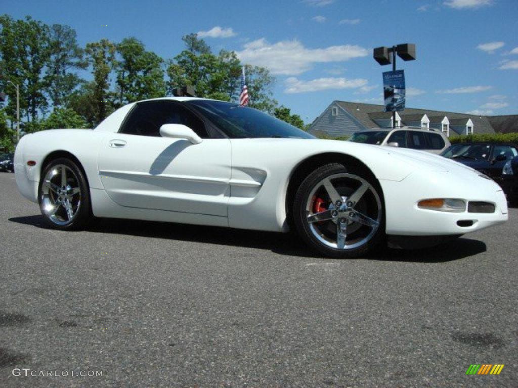 Arctic White 1999 Chevrolet Corvette Coupe Exterior Photo #49017125