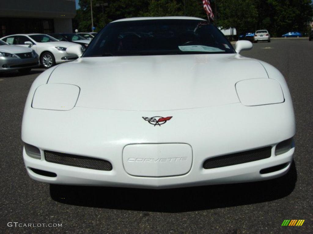 Arctic White 1999 Chevrolet Corvette Coupe Exterior Photo #49017242