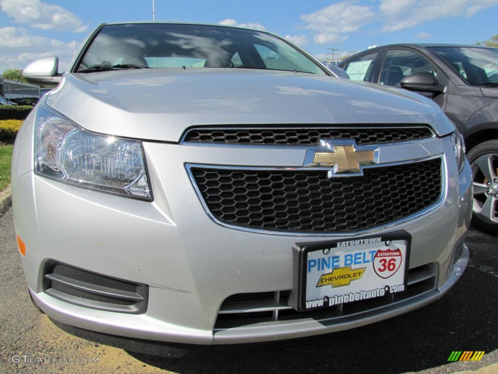 2011 Cruze LT - Silver Ice Metallic / Jet Black photo #1