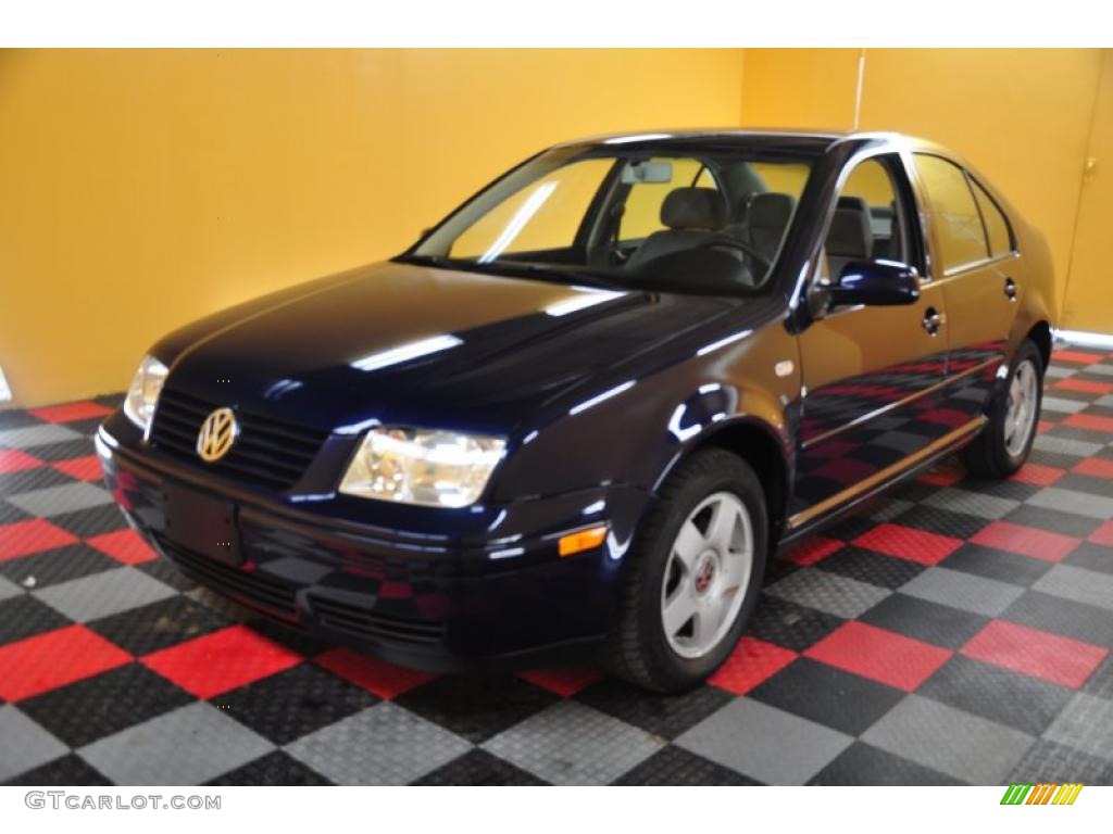 2002 Jetta GLS 1.8T Sedan - Galactic Blue Pearl / Grey photo #2