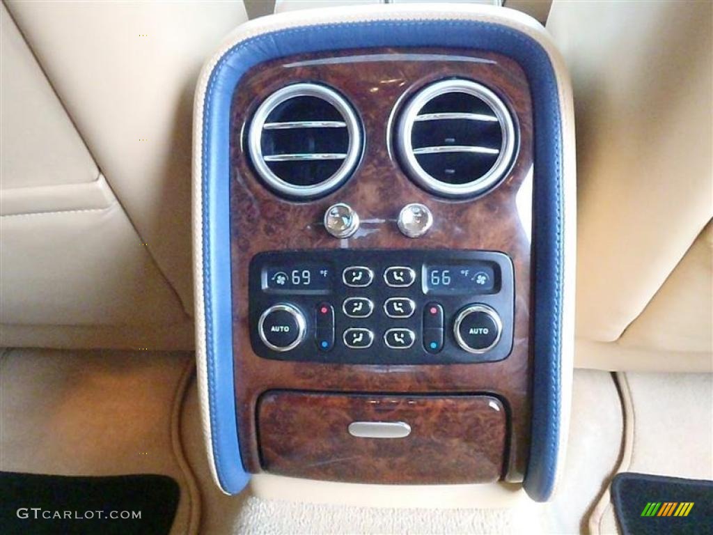 2006 Bentley Continental Flying Spur Standard Continental Flying Spur Model Controls Photo #49020350