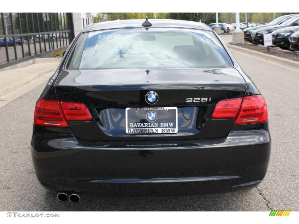 2011 3 Series 328i xDrive Coupe - Jet Black / Black Dakota Leather photo #4