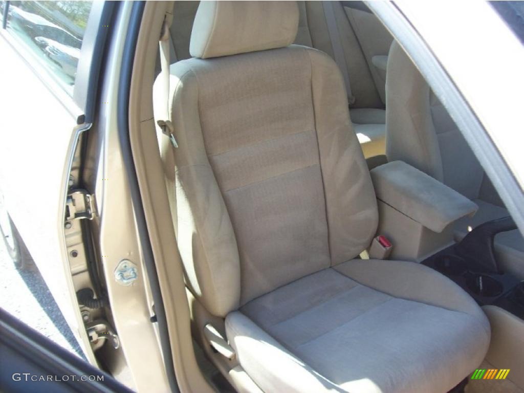 2003 Accord DX Sedan - Desert Mist Metallic / Ivory photo #14