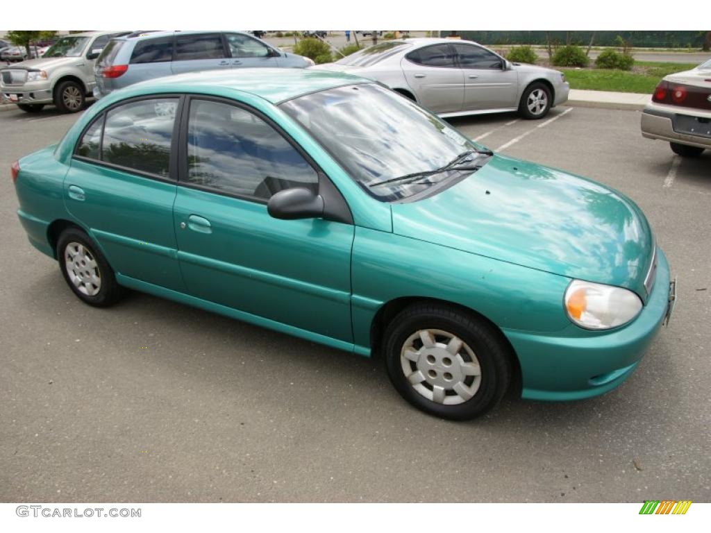2001 Rio Sedan - Emerald Green / Beige photo #3