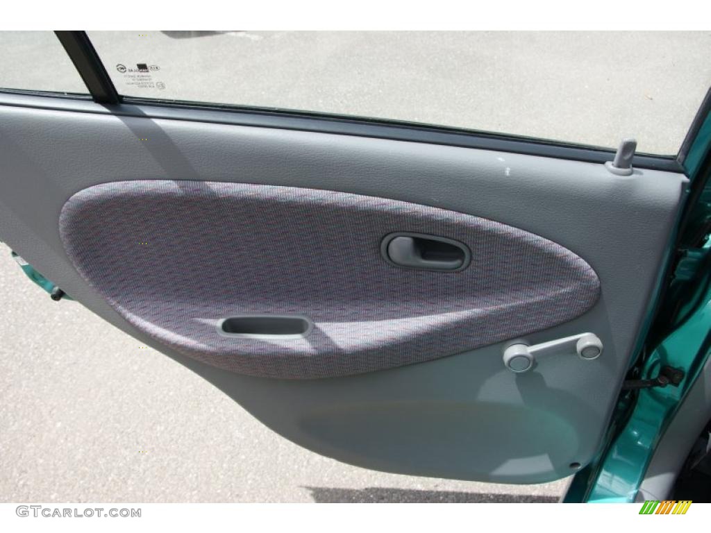 2001 Rio Sedan - Emerald Green / Beige photo #12