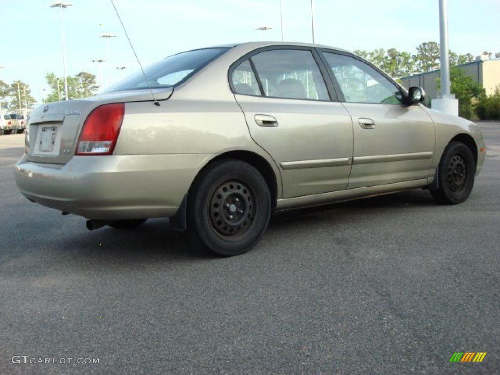 2002 Elantra GLS Sedan - Champagne Beige / Gray photo #4