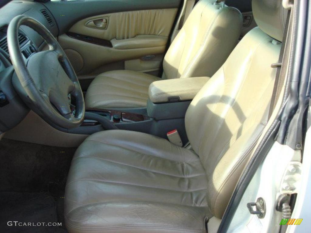 2002 Diamante LS - Vail White / Brown/Tan photo #8