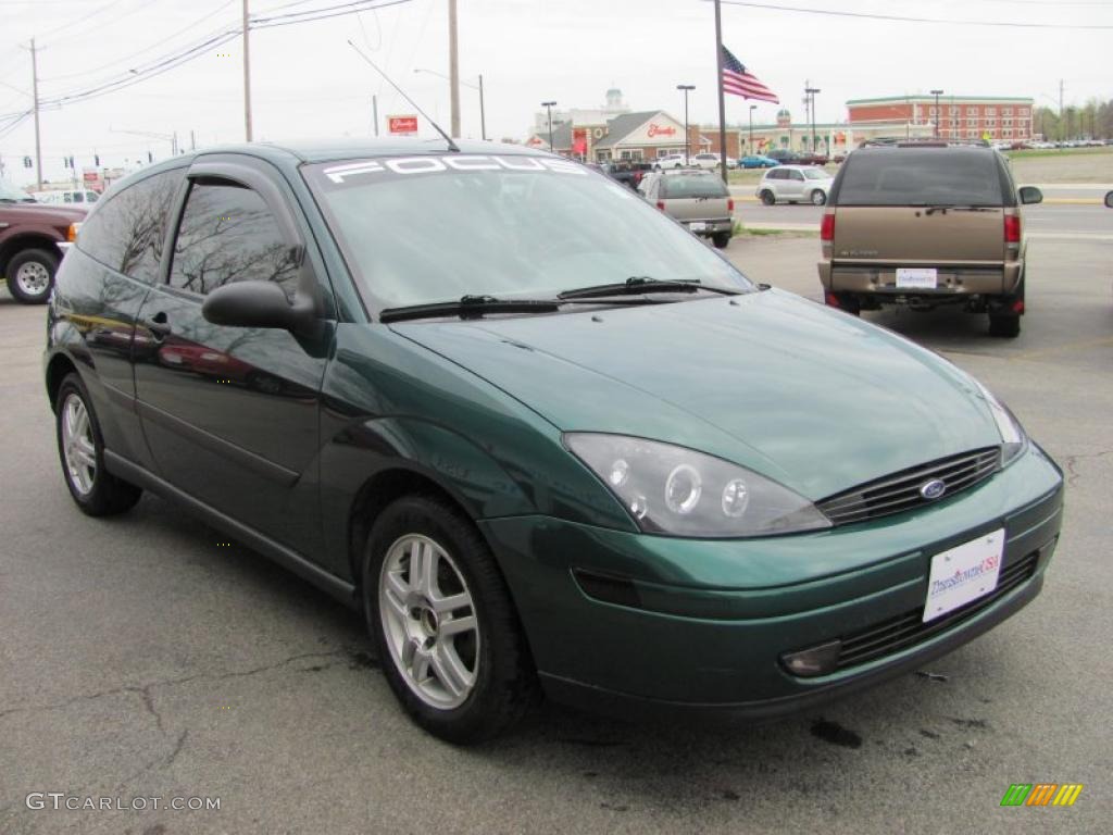 2000 Focus ZX3 Coupe - Rainforest Green Metallic / Medium Graphite photo #16